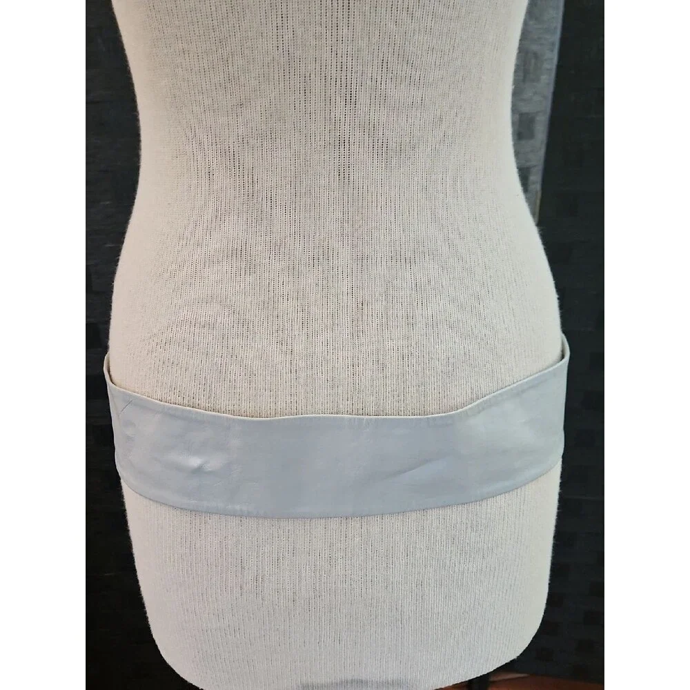 Gray Leather Belt With Silver Tone Butterfly Clasp Small/Medium
